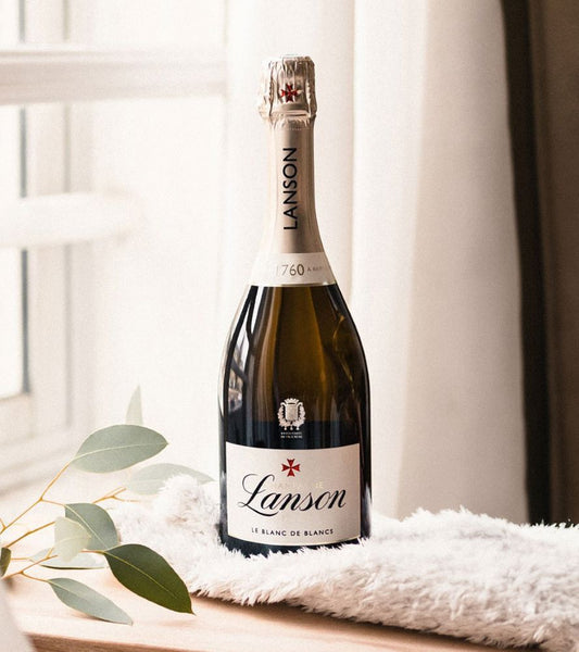 Visuel éditorial maison Lanson